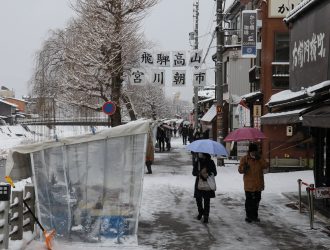 冬～朝市の雪景色～