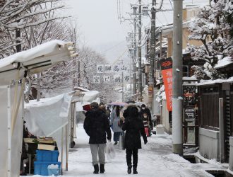 冬～朝市の雪景色～